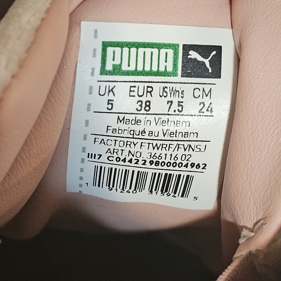 Puma Heart Hyper Peach Velvet Floral Embroidery Sneakers Women's Size 7.5 - Picture 11 of 14